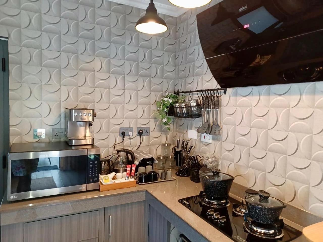 360 Degrees Villa 빅토리아 외부 사진